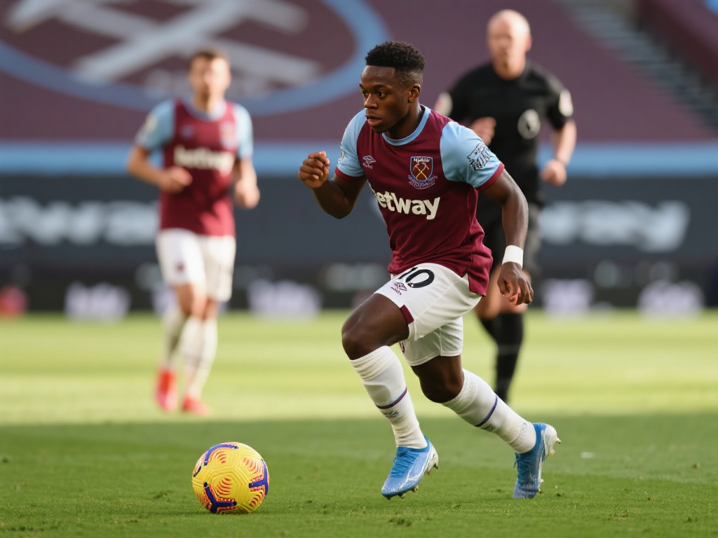 旧主战中献助攻,万-比萨卡荣膺曼联对阵西汉姆联最佳球员 回顾万-比萨卡的职业生涯,他的成长轨迹并